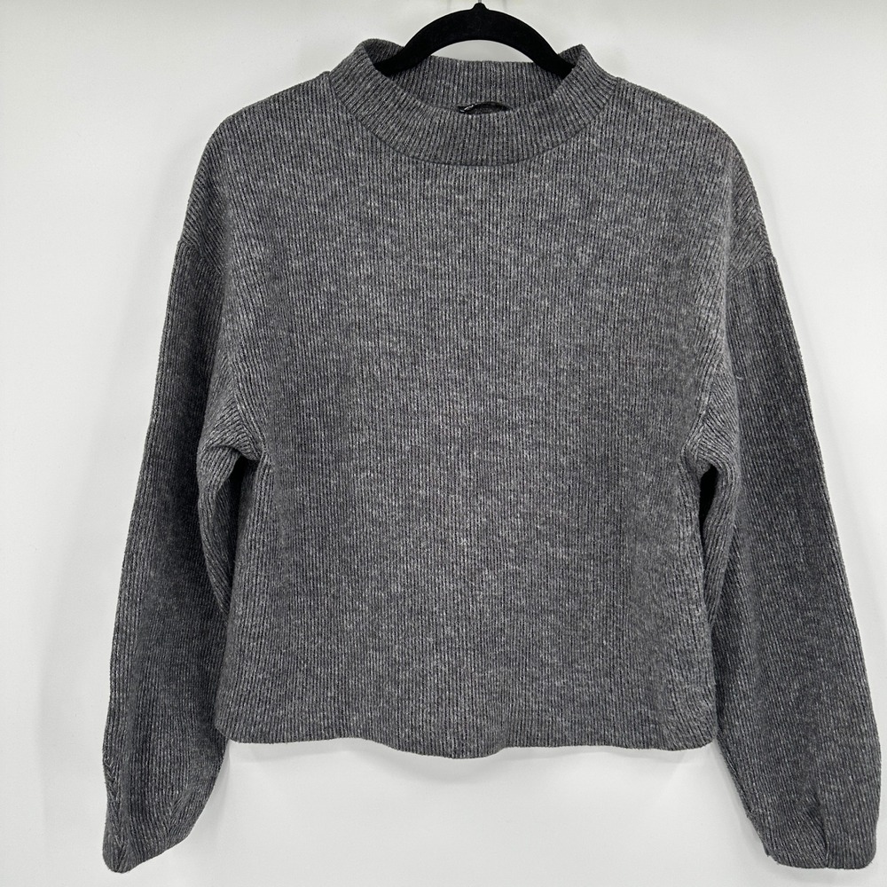 ZARA Ribbed Mock Neck Cropped Sweater Long Sleeve Gray Size Small Modern Classic